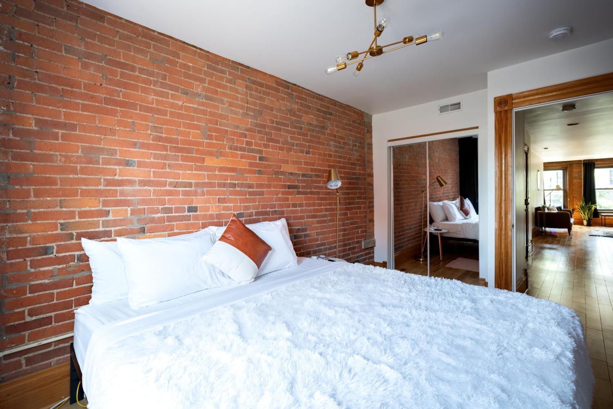Prime Location Top Rated Clean Parking Free Hotel Columbus