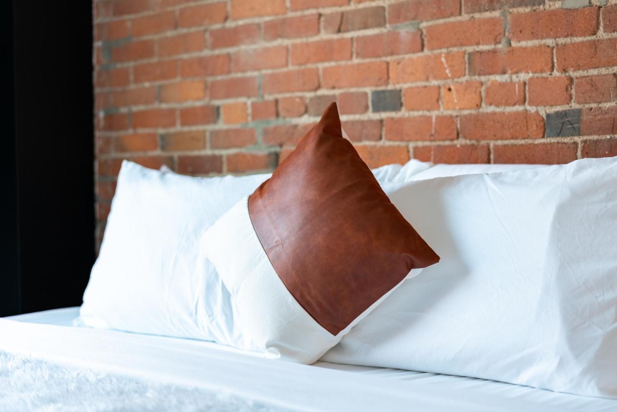 Hotel Prime Location Top Rated Clean Parking Free *